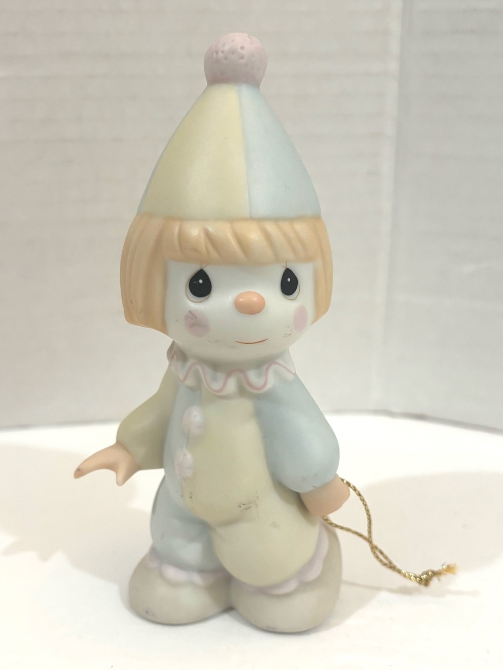 VINTAGE PRECIOUS MOMENTS “Bless the Days Of Our Youth” Porcelain Figurine